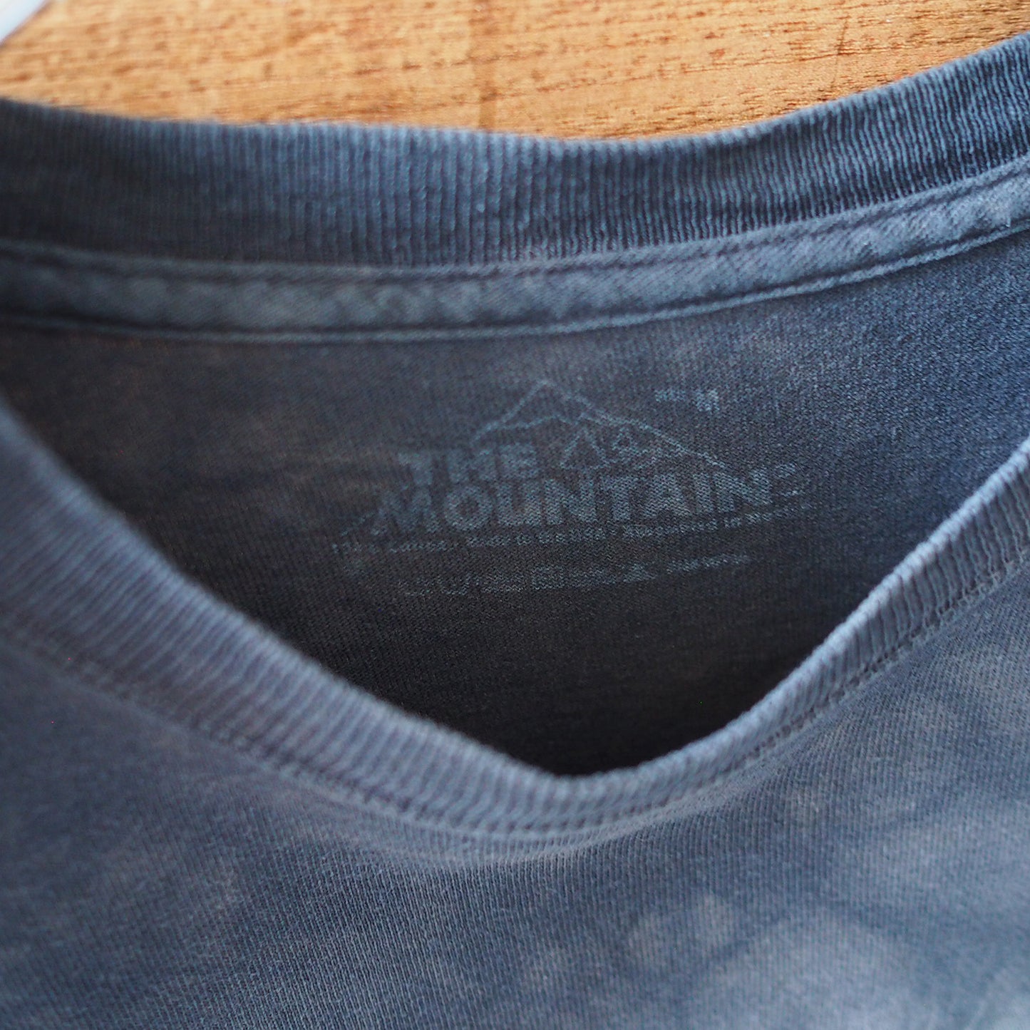 The Mountain Big Cat Face Tee / 00s
