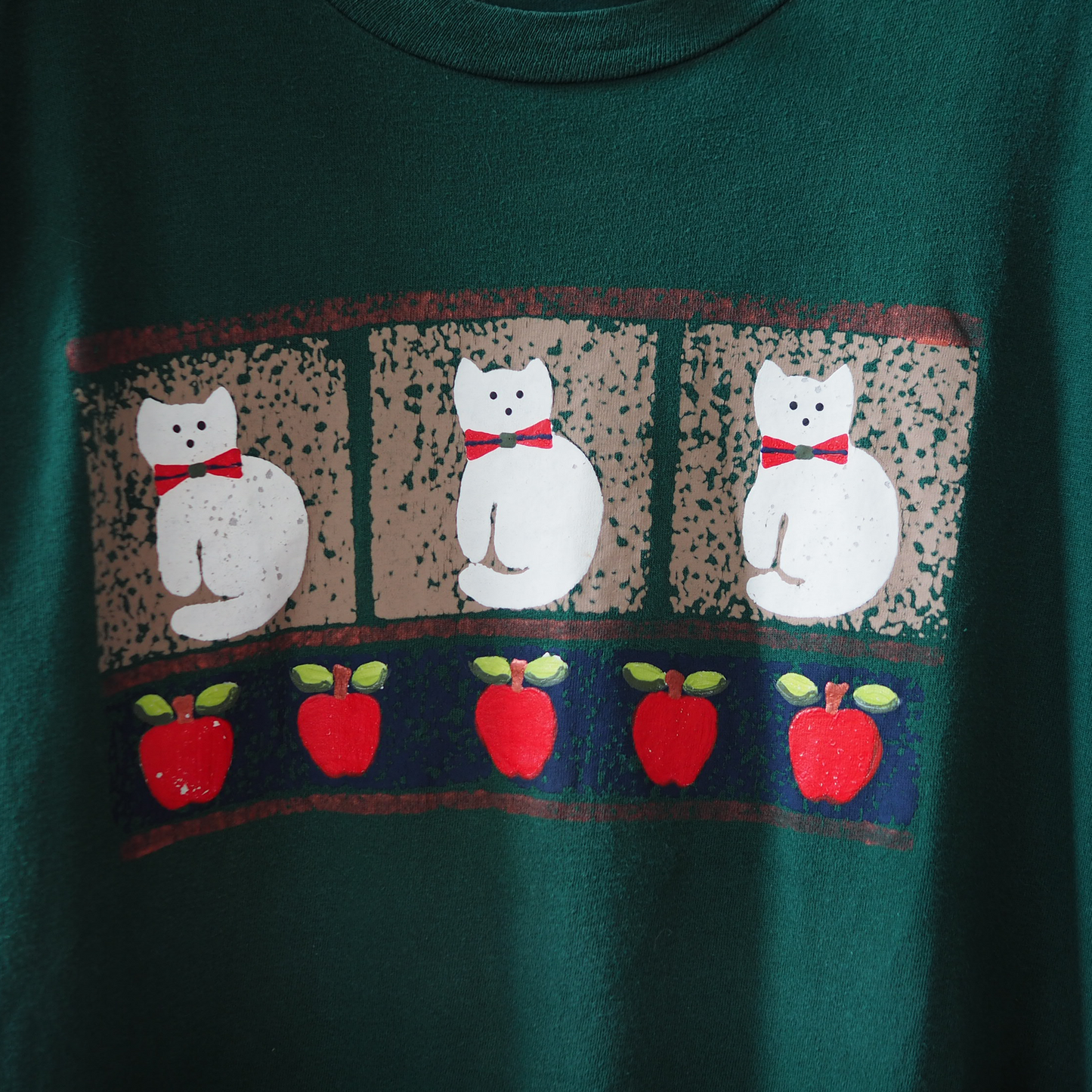 Cats and Apples Long Sleeve Tee / 90s