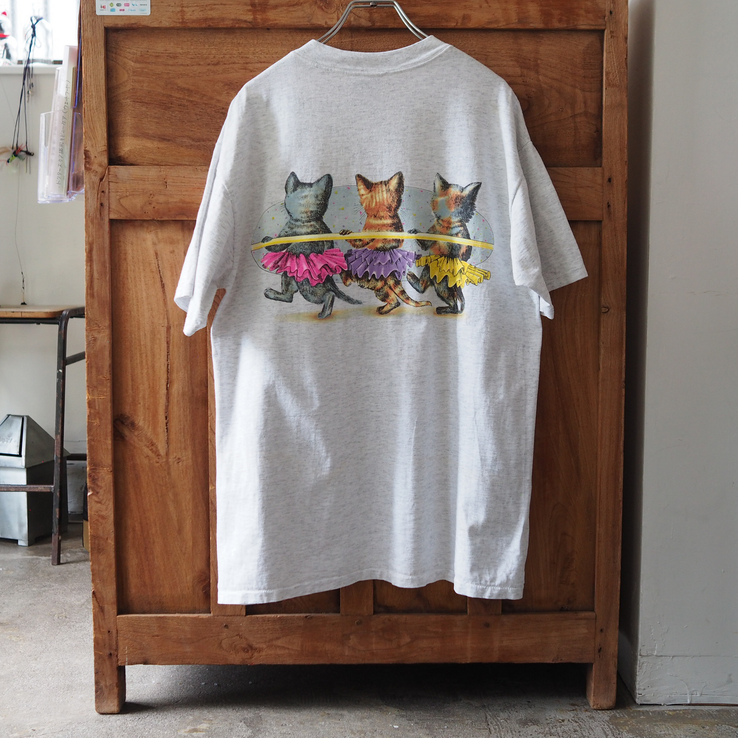 Ballet Lessons Tee / 90s
