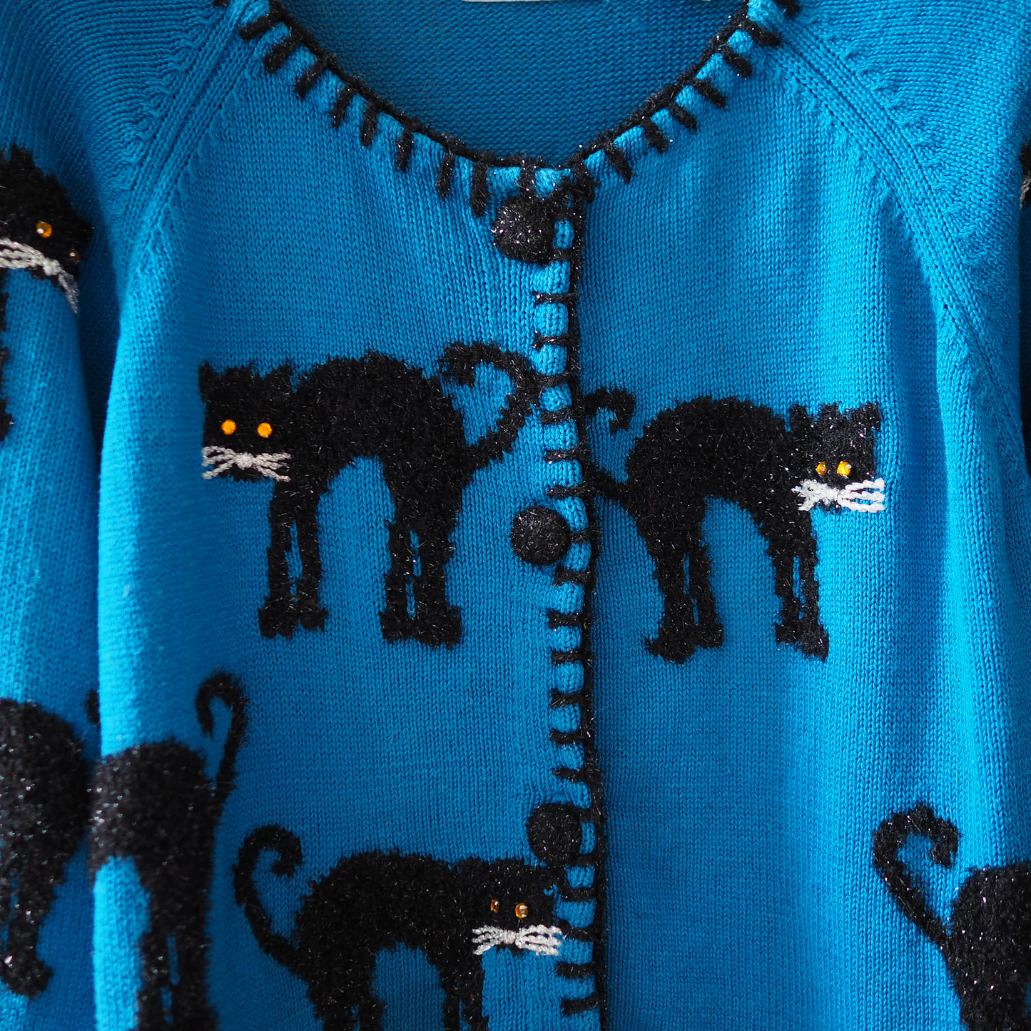 Black Cats Cardigan Sweater / Belle Pointe
