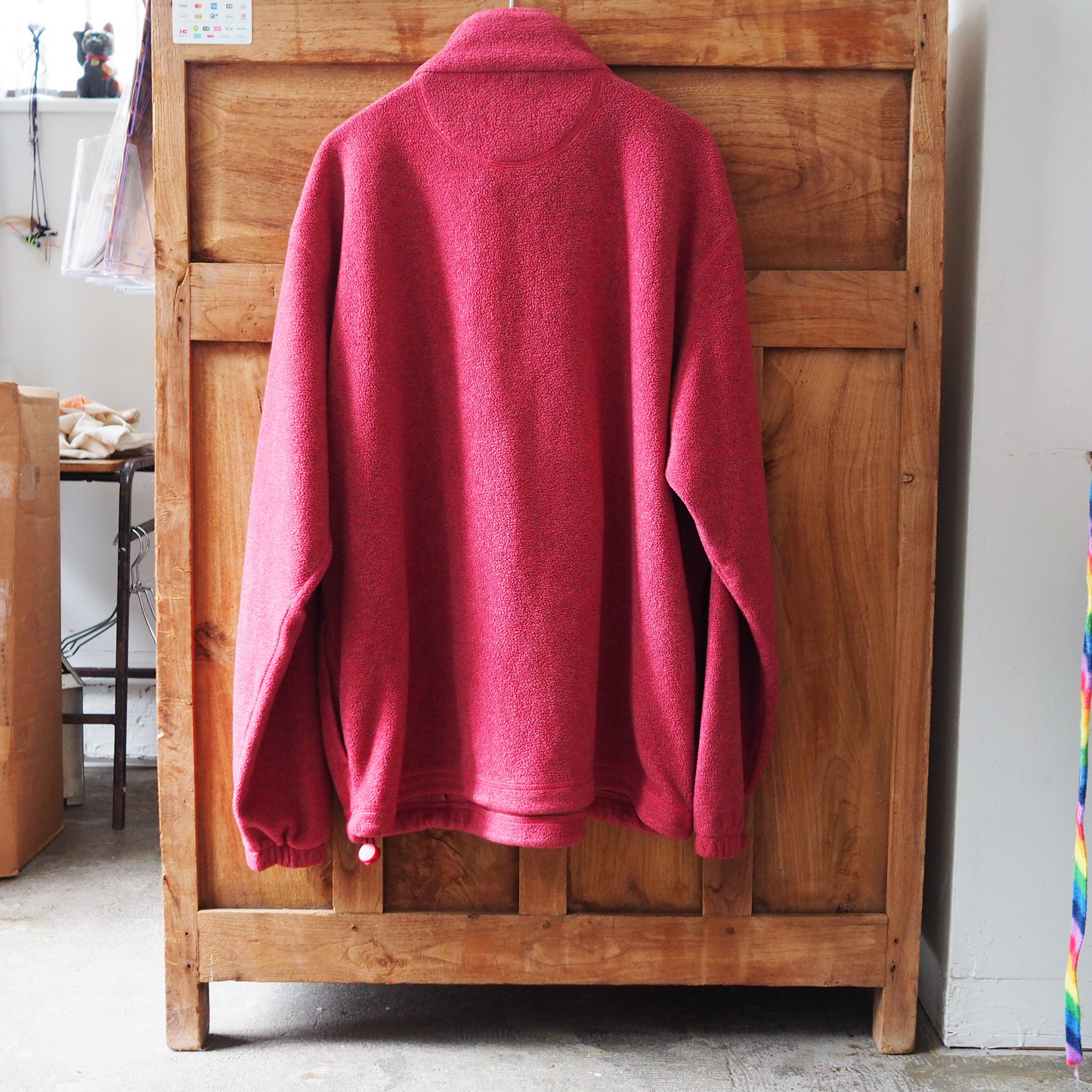 Cat in a Basket Fleece Pullover / 90s