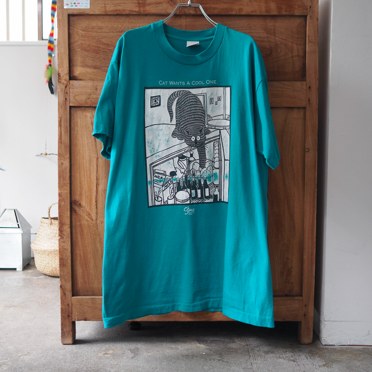 Cat Wants A Cool One Tee / 90s / STUART KATT / Made in Canada