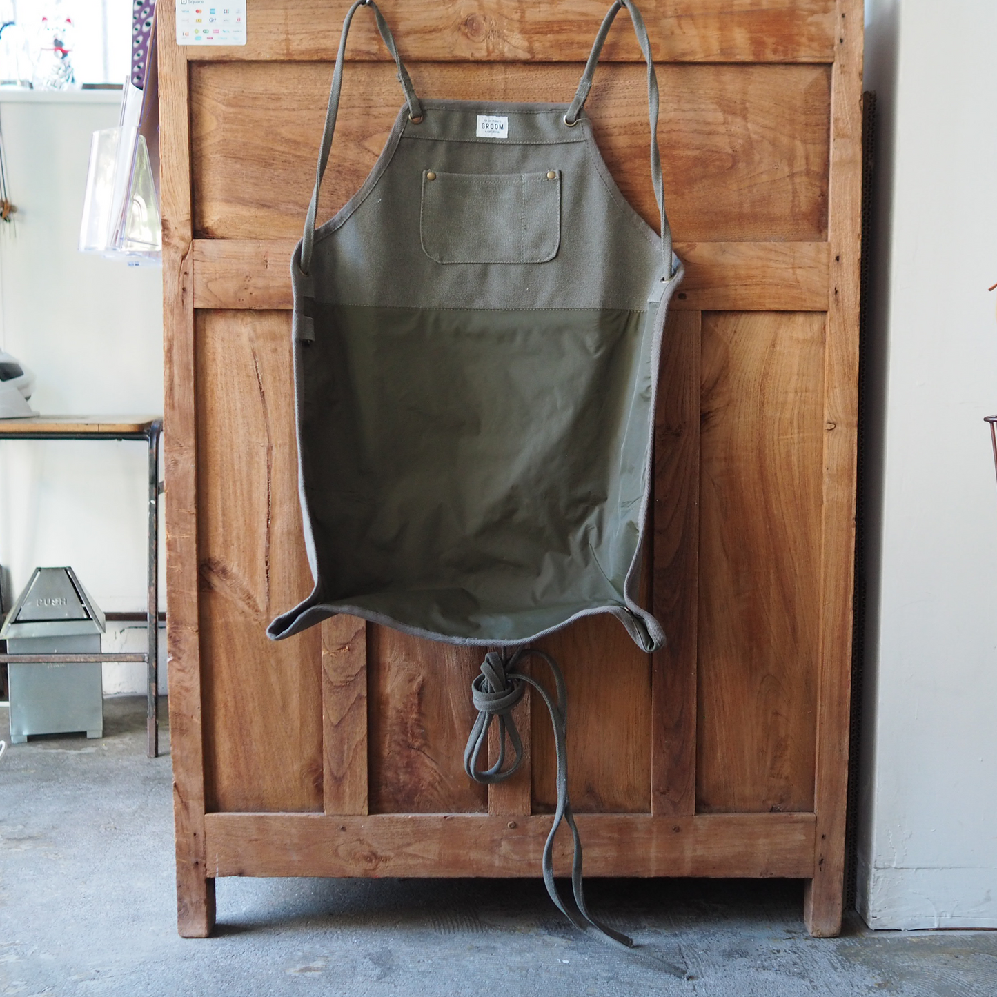OSEWA APRON