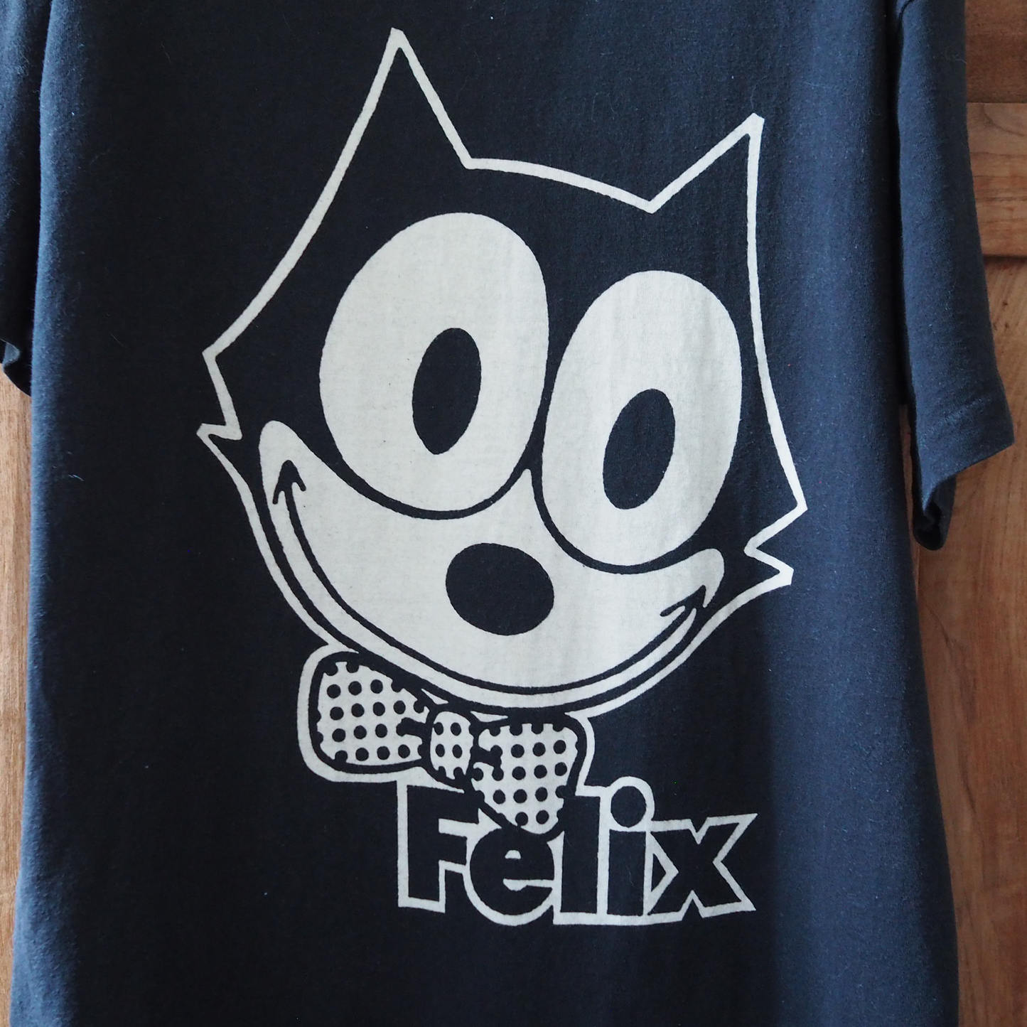Felix Bow Tie Tee / 90s / Made in USA