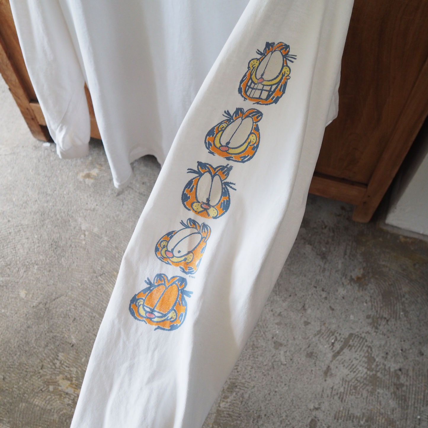 Garfield Long-Sleeve Tee / 90s