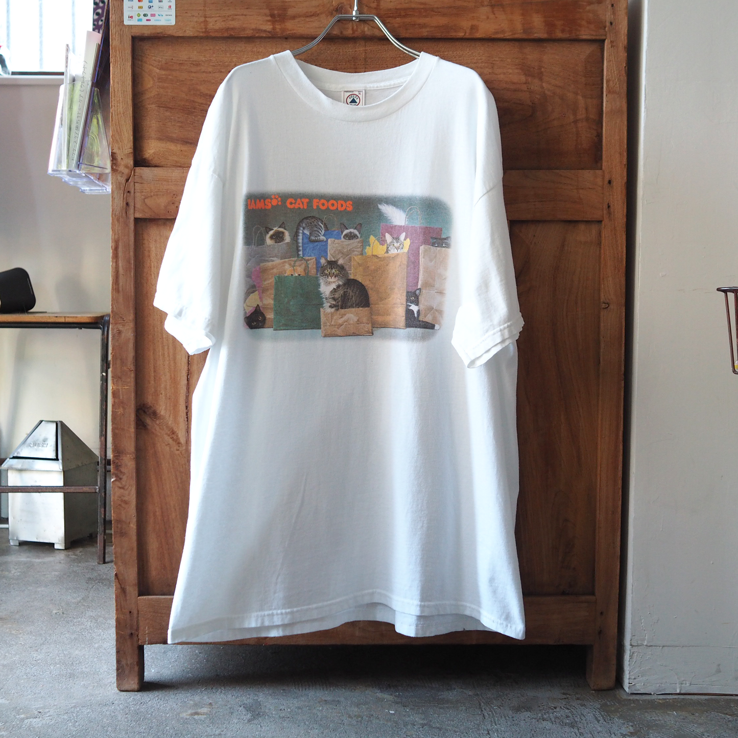 IAMS Cats in the Bag Tee / 90s