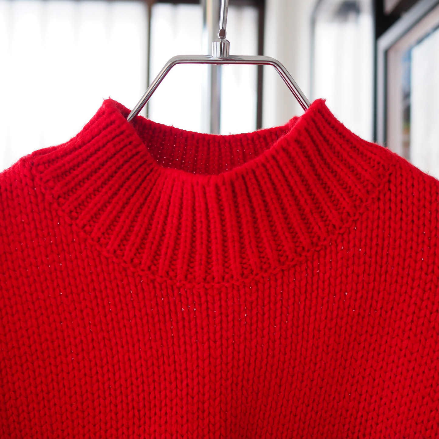 Cats and Presents Sweater * Yarn / 90s