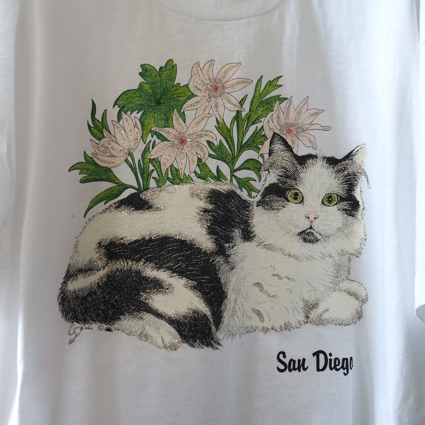 Cat and Flower Glitter Tee / 90s / Made in USA