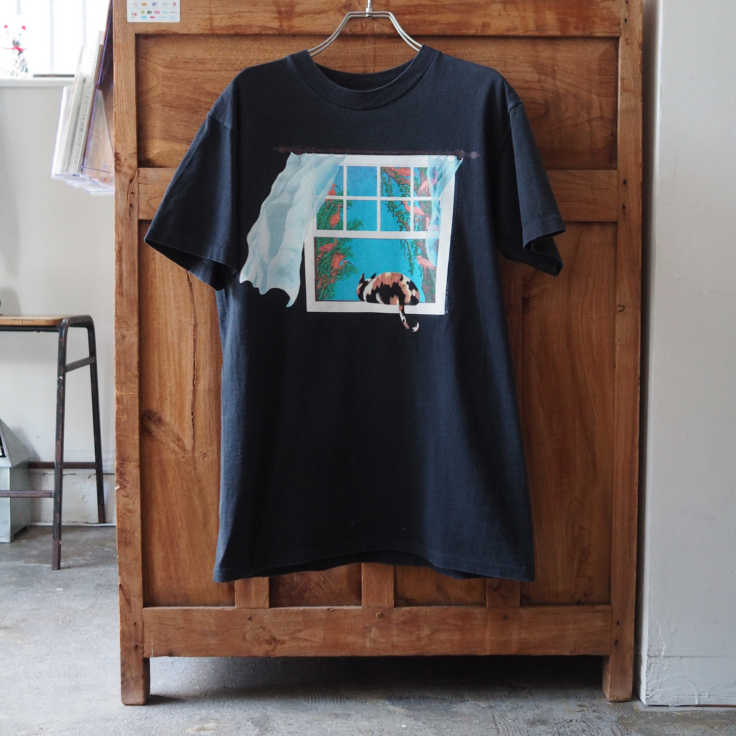 Calico at the Window Tee / Studio Q / 90s / Made in USA