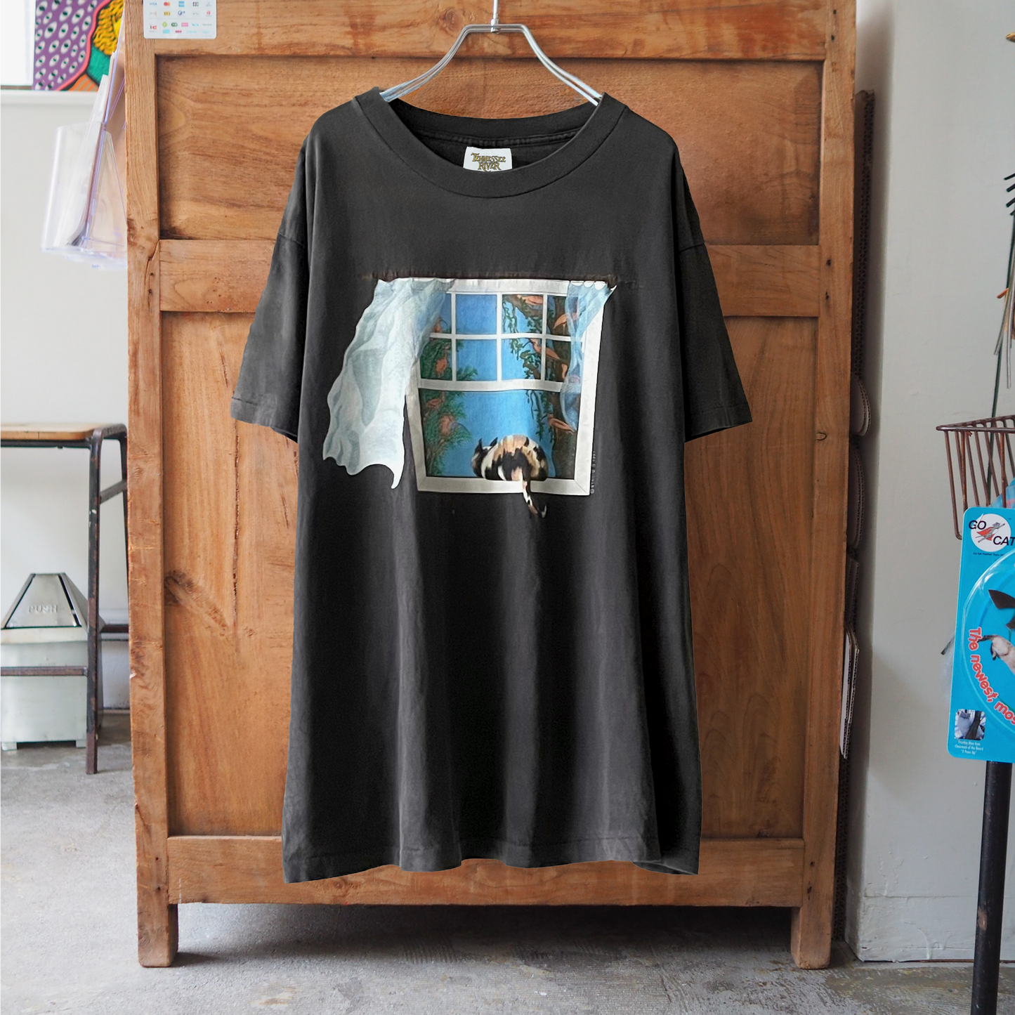 Calico at the Window Tee / Studio Q / 90s / Made in USA