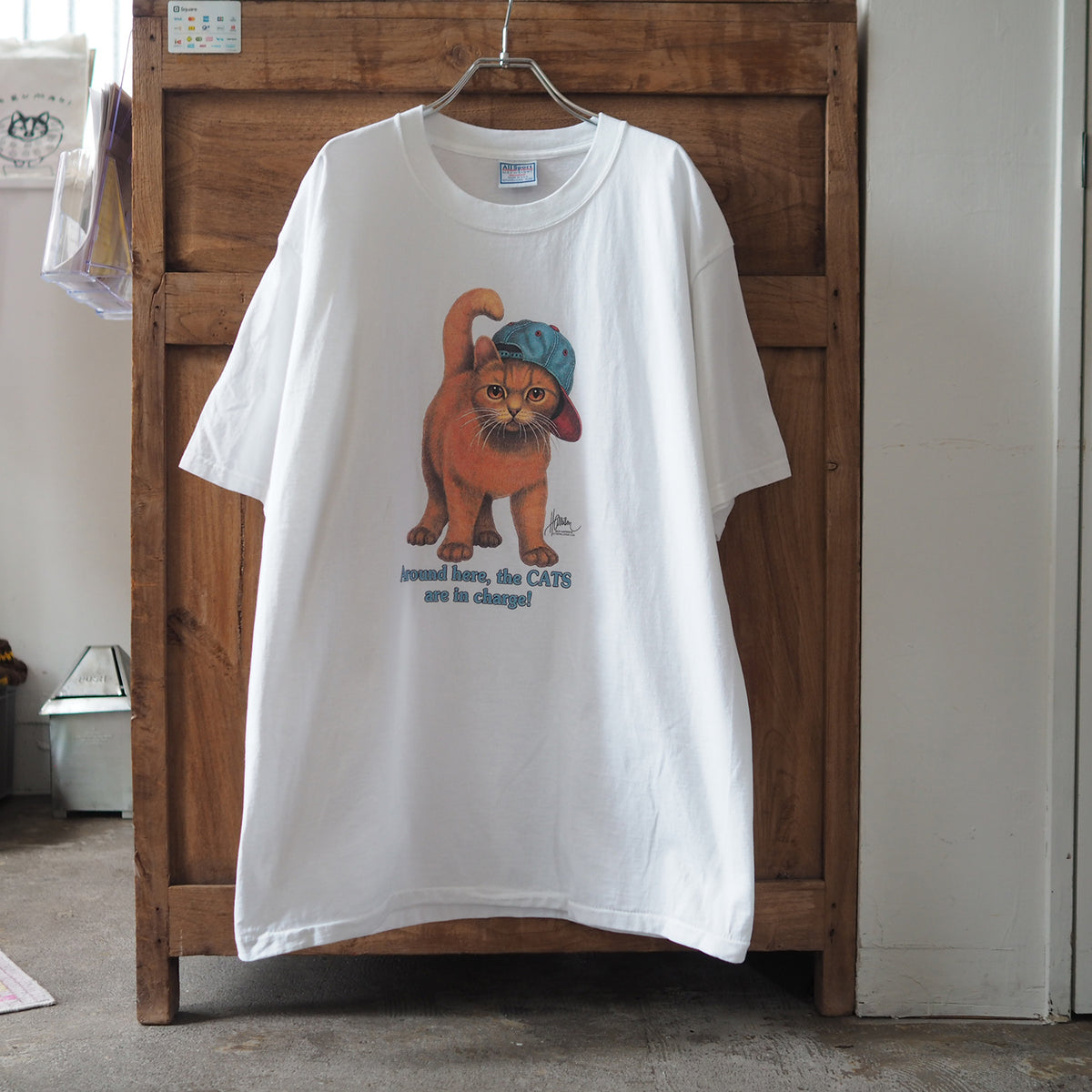 Bob Harrison the Cats are in Charge Tee / 90s / Made in USA