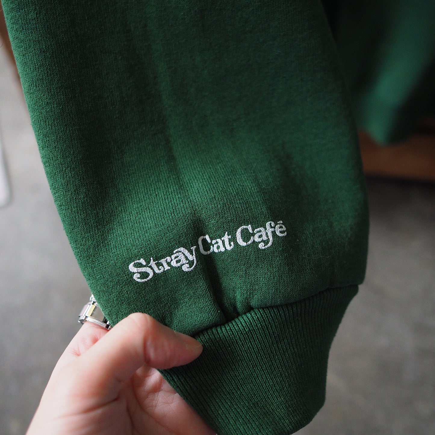 Stray Cat Cafe Sweatshirt / 90s / Made in USA