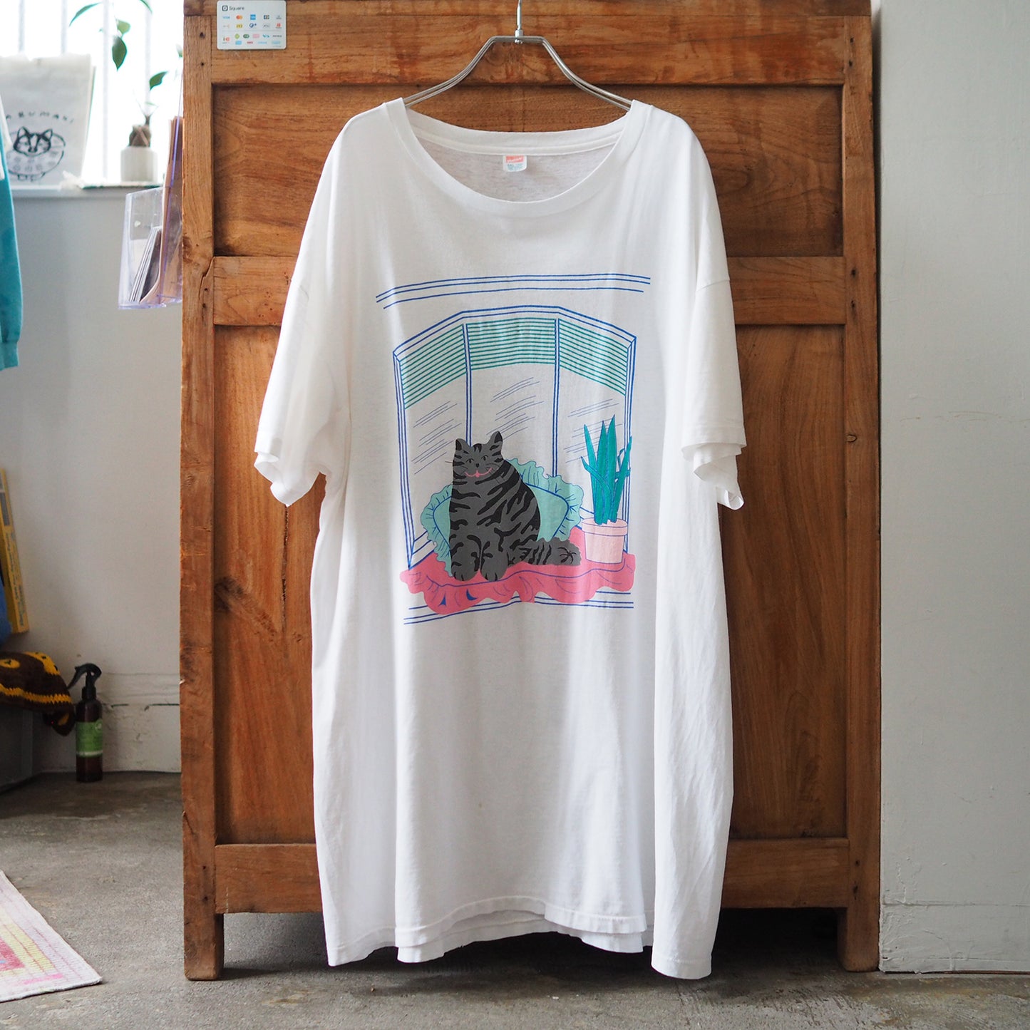 Cozy Cat Tee / 90s / Made in USA
