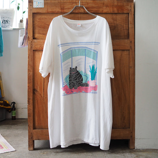 Cozy Cat Tee / 90s / Made in USA