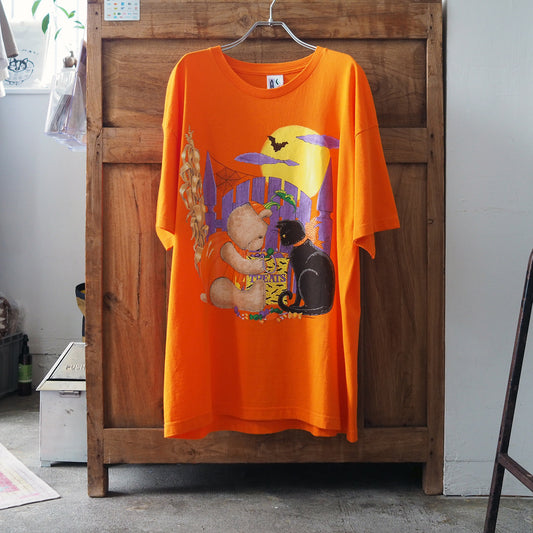 Black Cat & Teddy Bear Halloween Tee / 90s-
