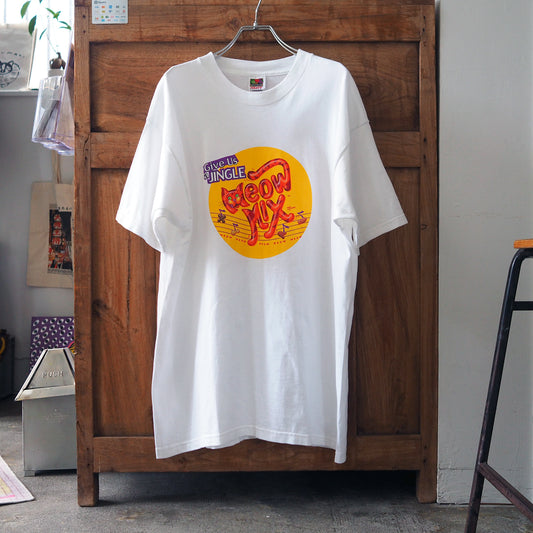 Meow Mix "Give Us a Jingle" Summer Tour '99 Tee / 90s