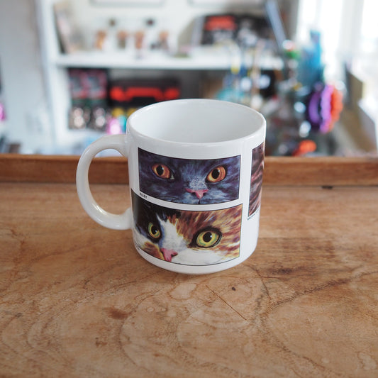 Studio Q "Cat Eyes" Mug / 90s