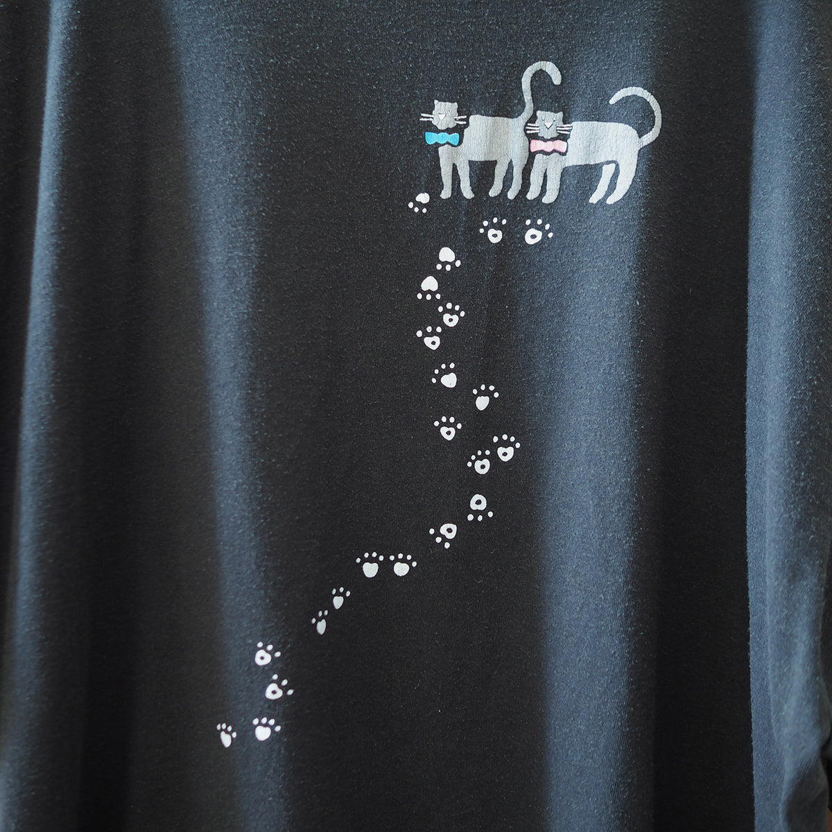 Cats, Flowers, and Sun Tee / 90s / Made in USA