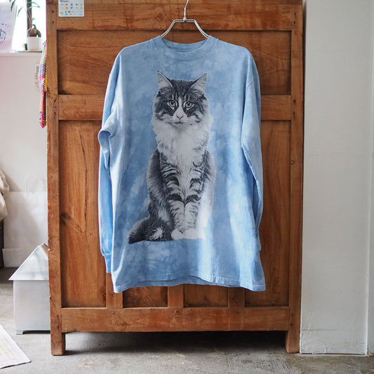 The Mountain Long-hair Hachiware Cat Long-Sleeve Tee