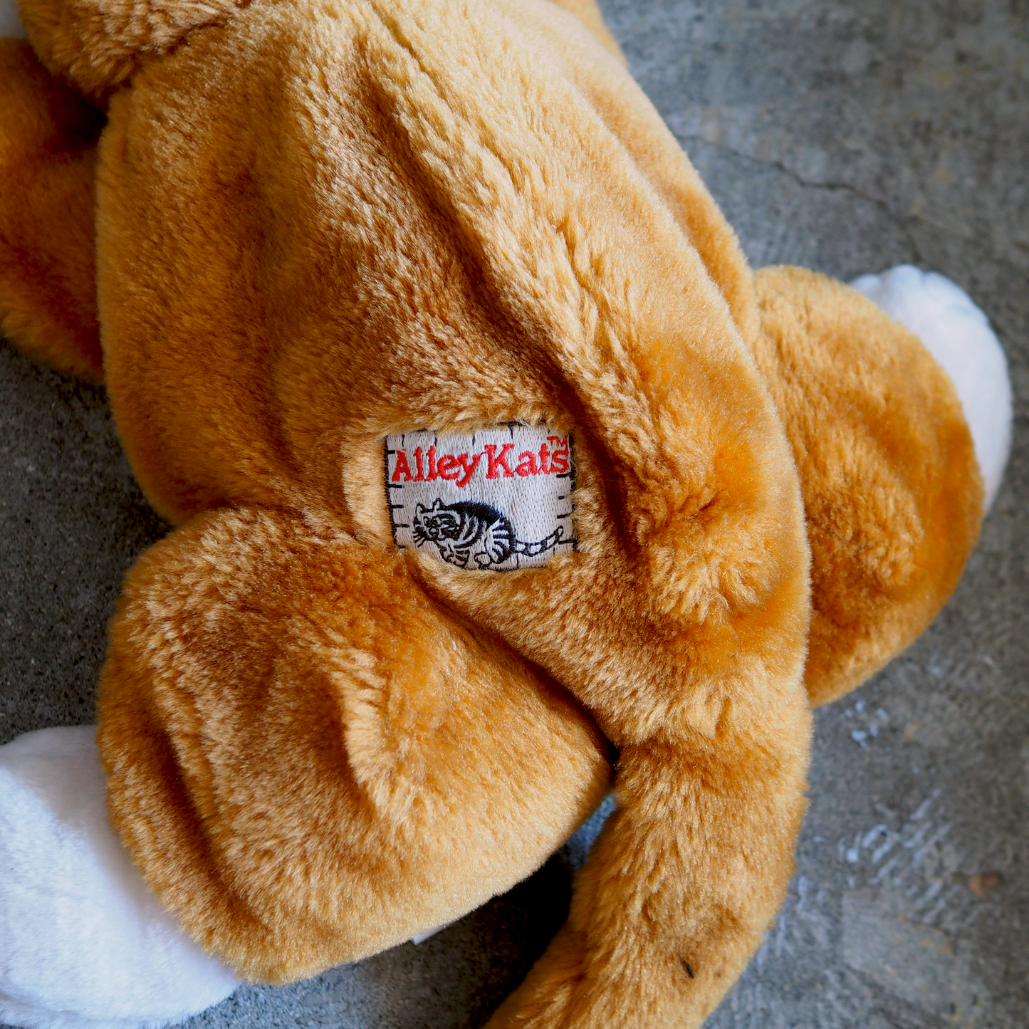Alley Kats Plush / 80s