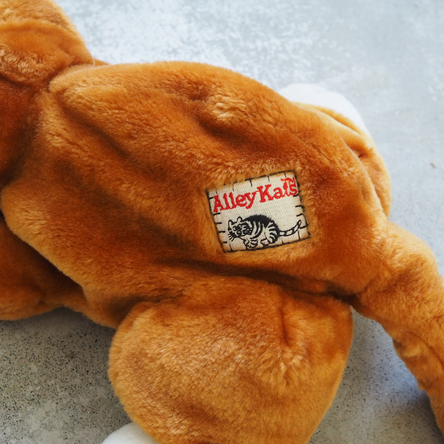 Alley Kats Plush / 80s