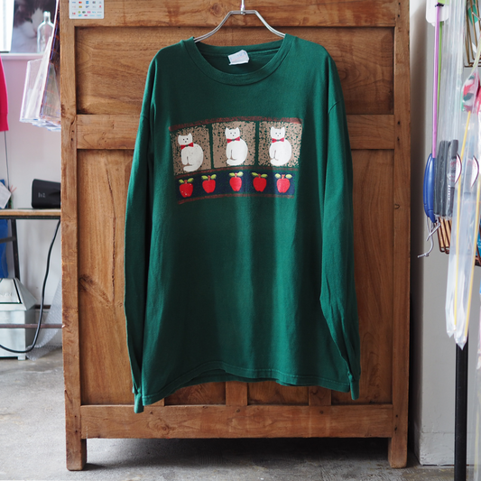 Cats and Apples Long Sleeve Tee / 90s