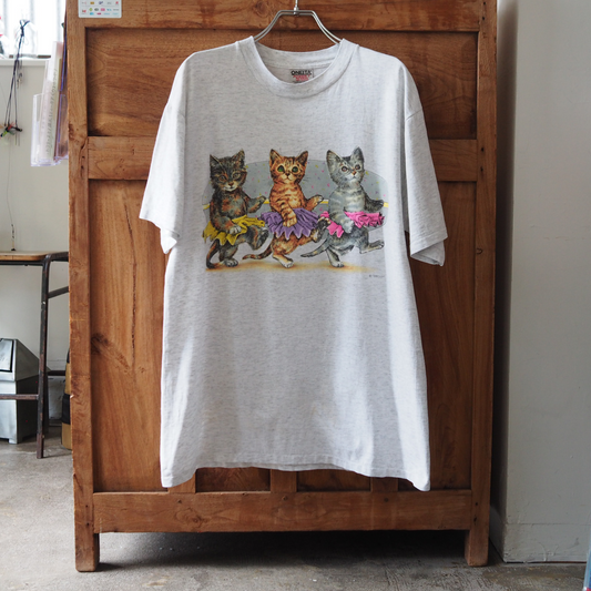 Ballet Lessons Tee / 90s