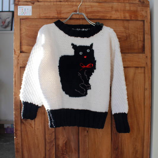 Sweet Black Cat Hand-knit Sweater