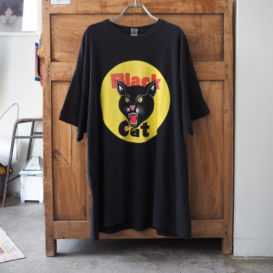 Black Cat Fireworks Tee / 2010s-