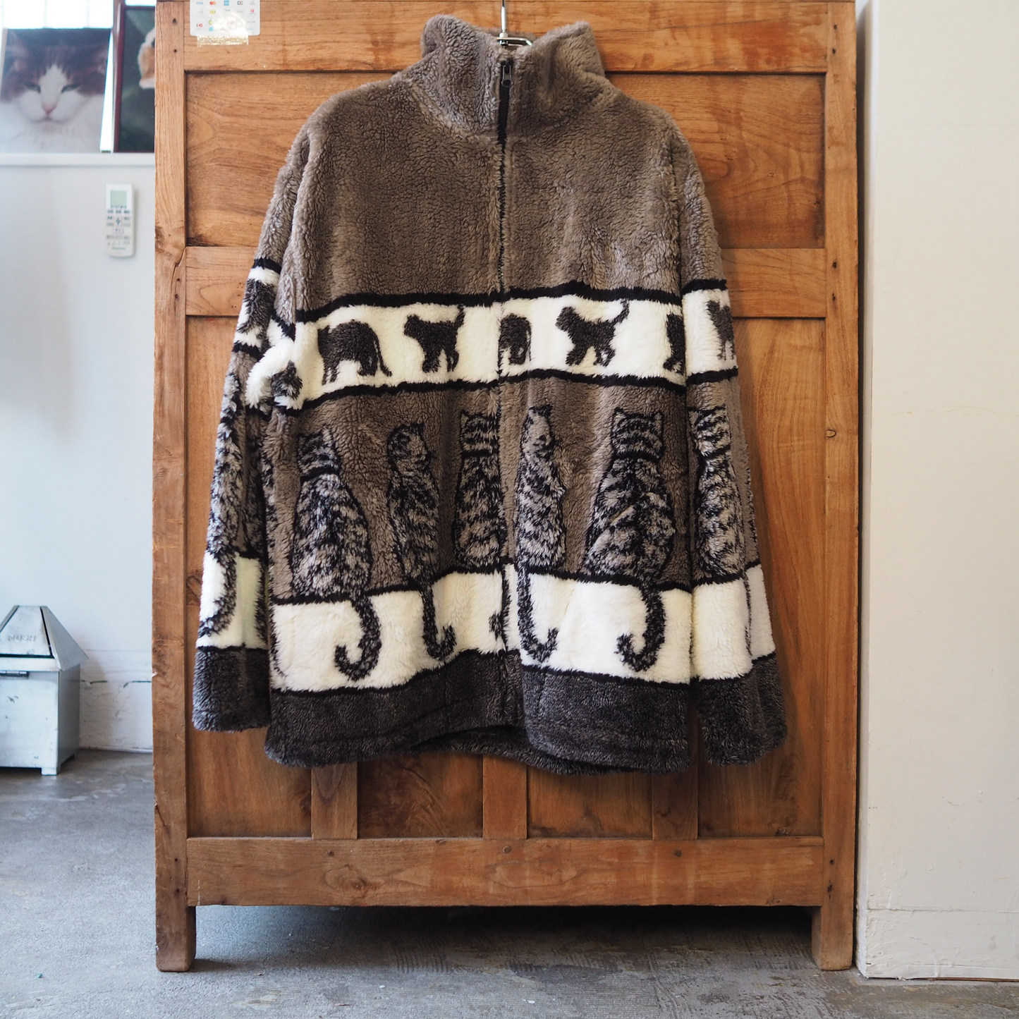 Black Mountain Lined Cats Fleece Jacket / Made in USA