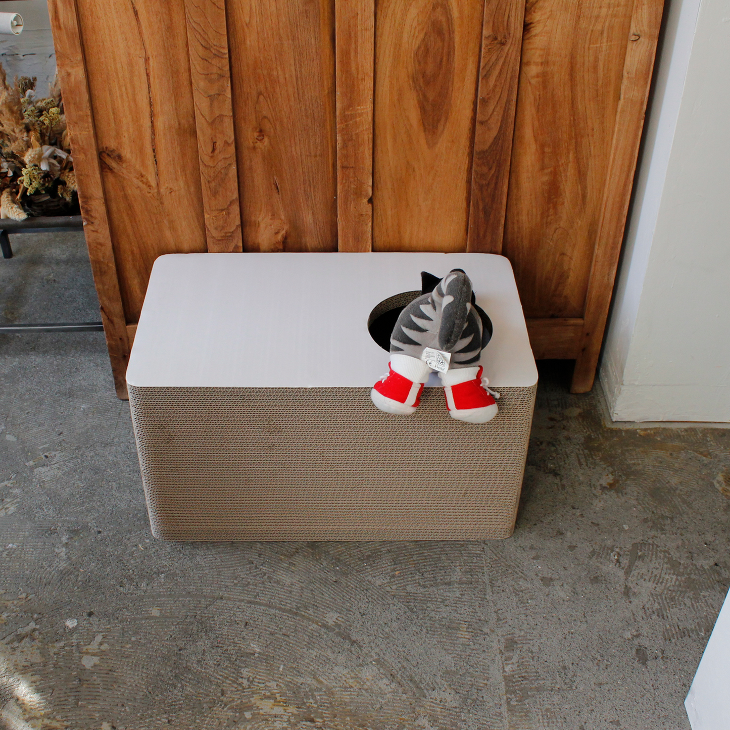 【在庫限りで生産終了】CAT BOX