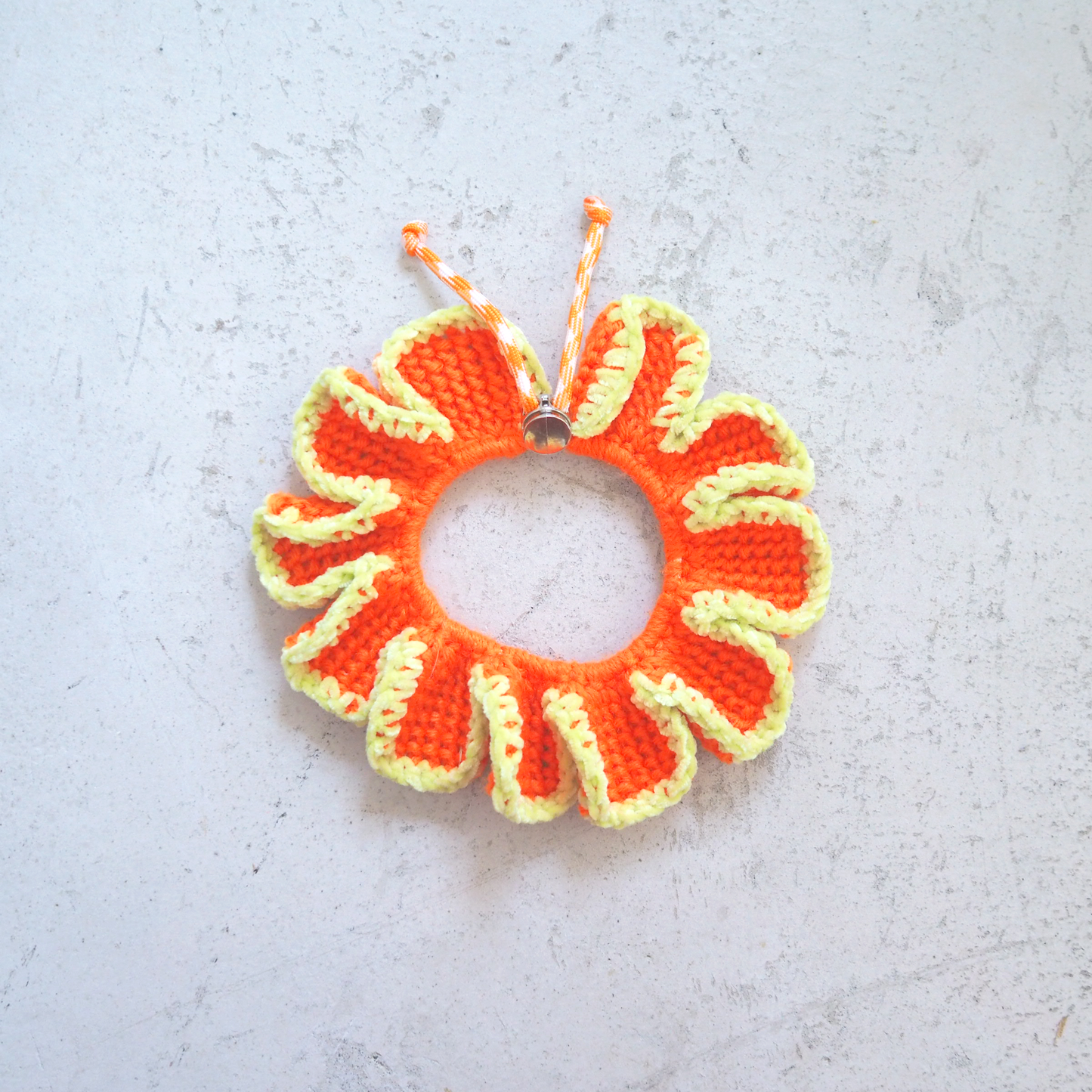 Paracord & Knit Collar🌼