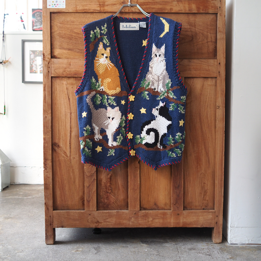 Cats at Night Knit Vest / 90s / Belle Pointe