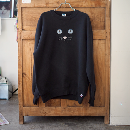Embroidered Blue Eyed Cat Sweatshirt / 90s /  Made in USA