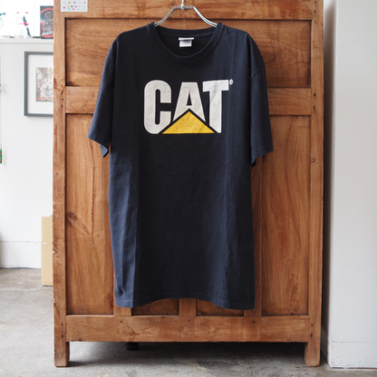 Caterpillar "CAT" Tee / 90s-