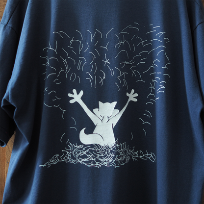 Cat Hair Everywhere Tee / 90s