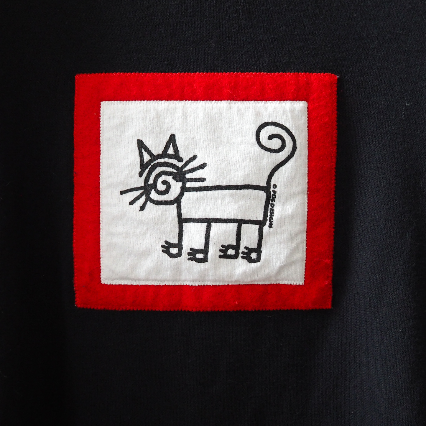 Tribal Cat Felt Patch Tee / 90s / Made in USA