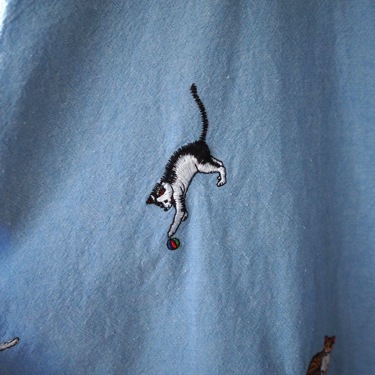 All-over Cats Embroidered Shirt / 90s