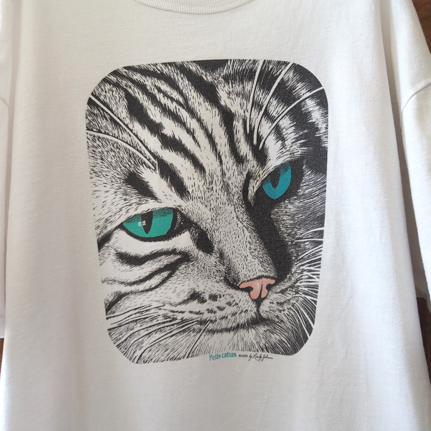 Felis Catus Tee / 90s