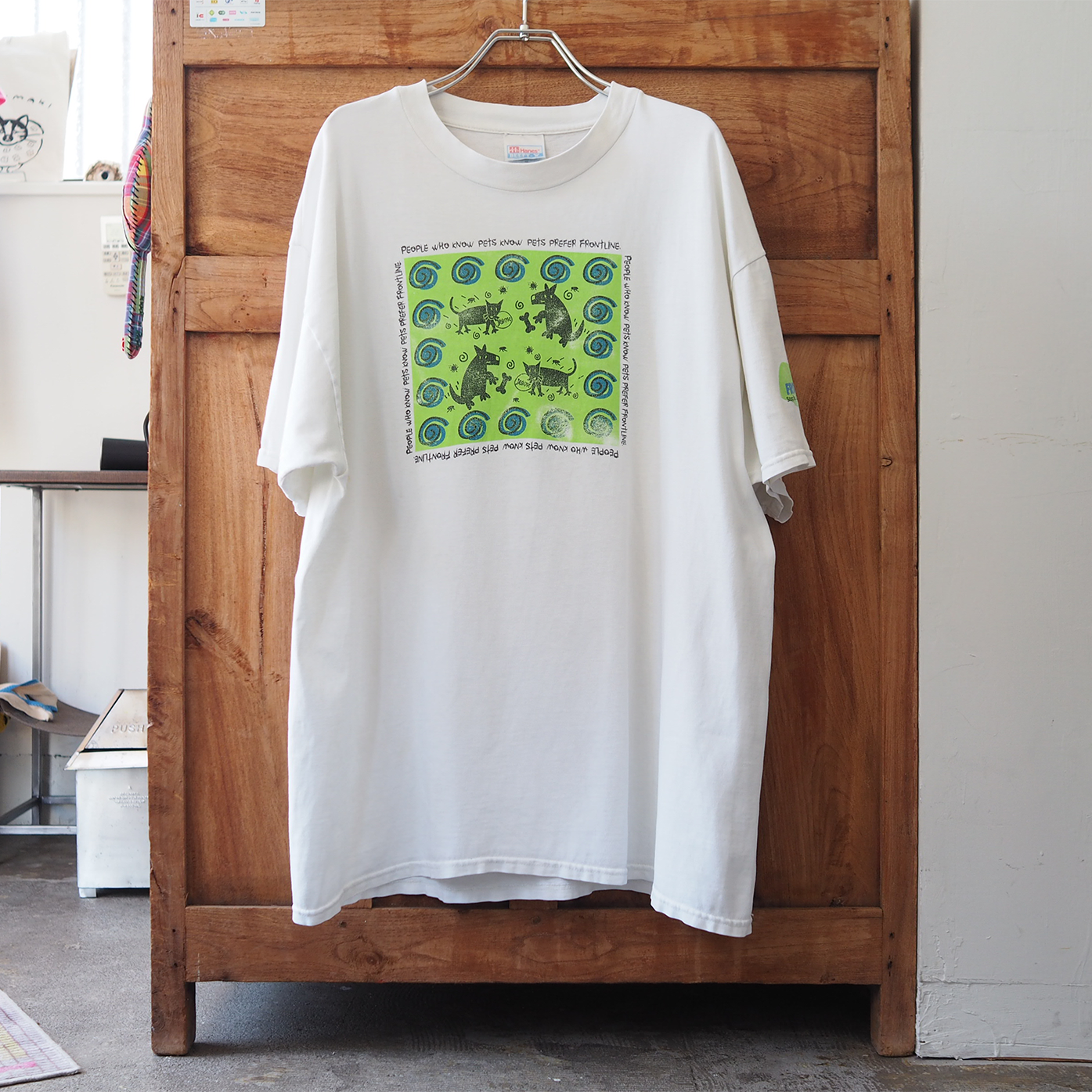 Frontline Tee / 90s