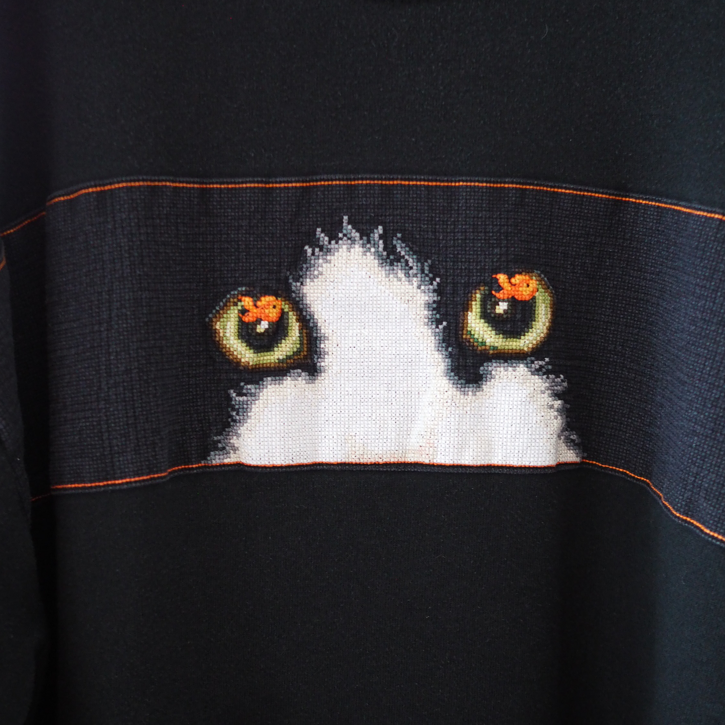 Goldfish Eye Cat Sweat / 90s / Made in USA