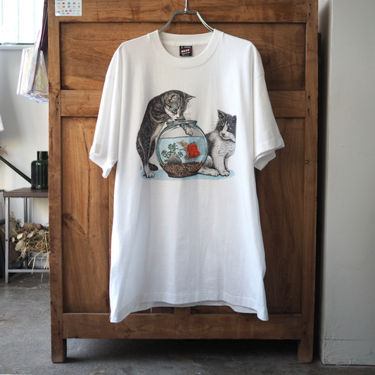 Kittens & Fishbowl Tee / 90s / Made in USA