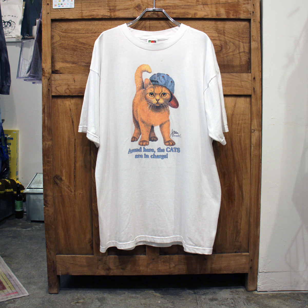 Bob Harrison the Cats are in Charge Tee / 90s