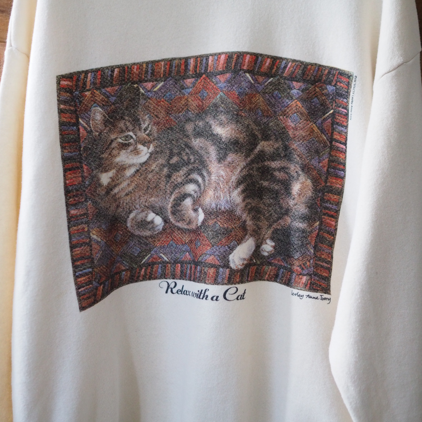 Ivory Cats Relax with a Cat Sweat / 90s / Made in USA