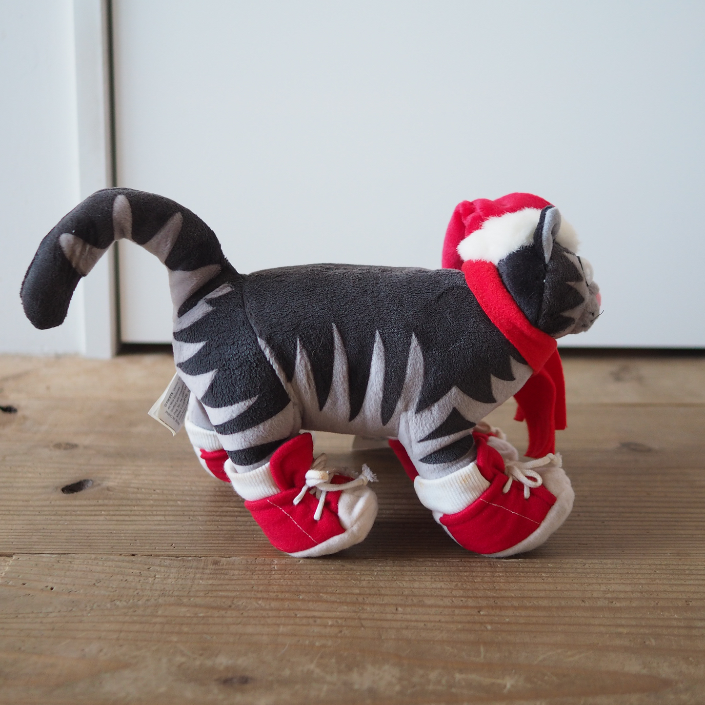 Kliban Cat Tennis Shoes Plush / Xmas ver