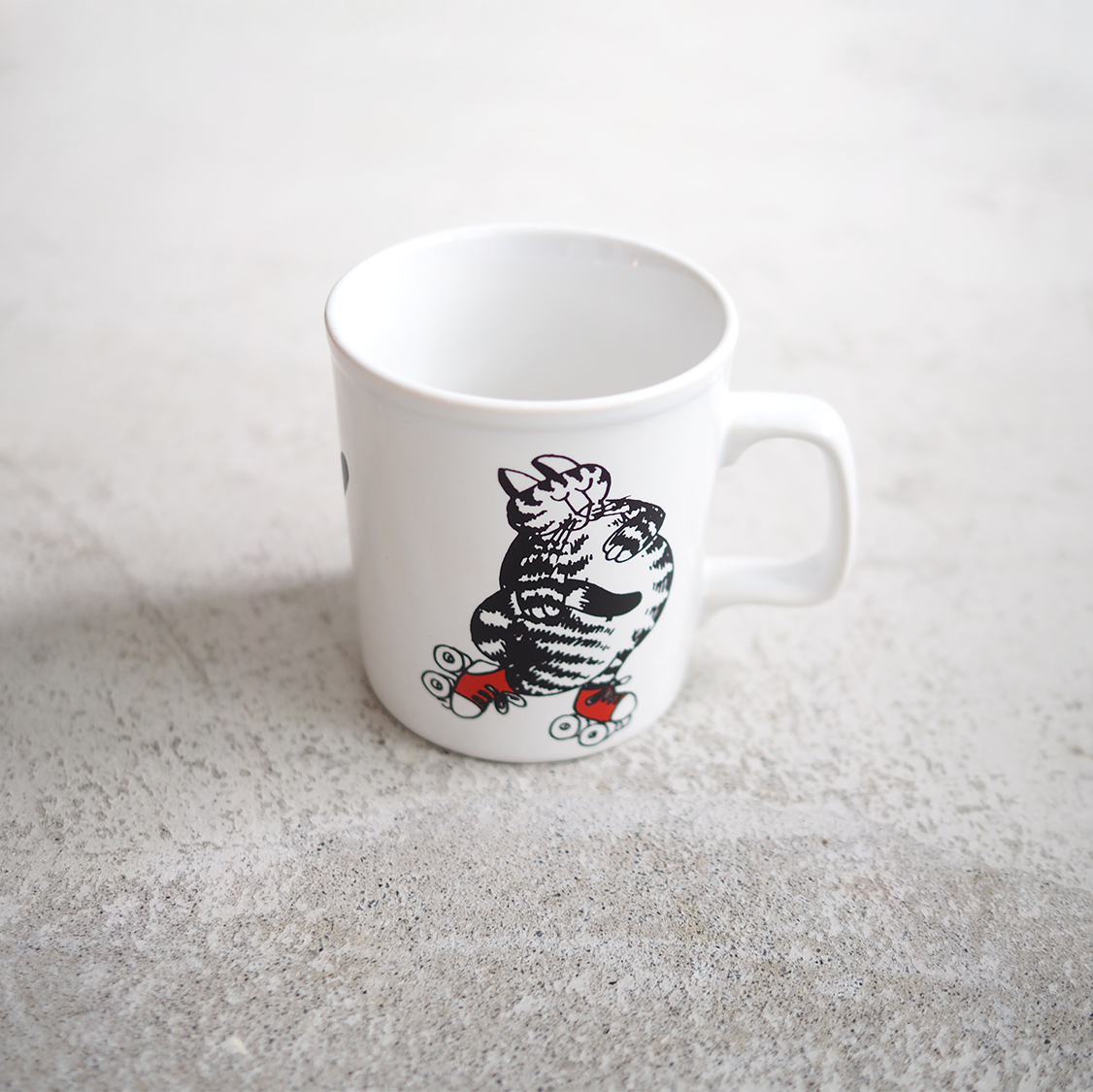 B.Kliban Roller Skating Cat Mug  / 70s- / Made in England