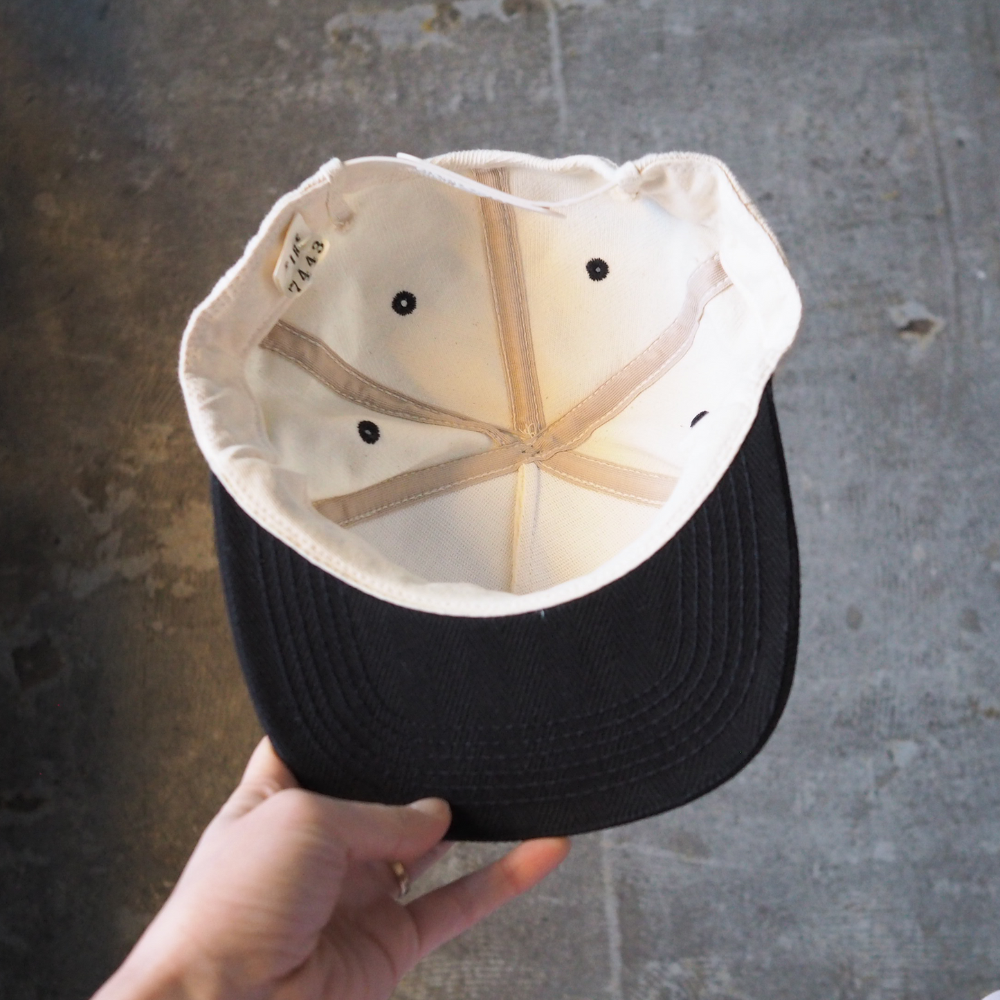 Leggett & Platt Beige & Black Cap / 80s- / Made in USA