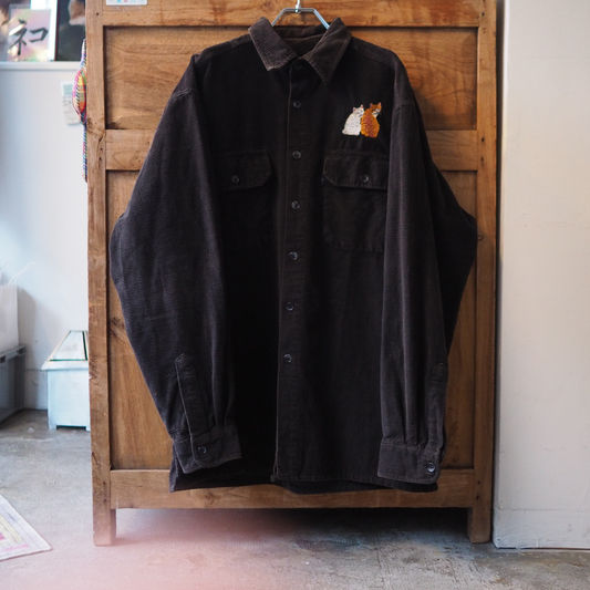 Levi’s Cat Embroidered Corduroy Shirt / 90s