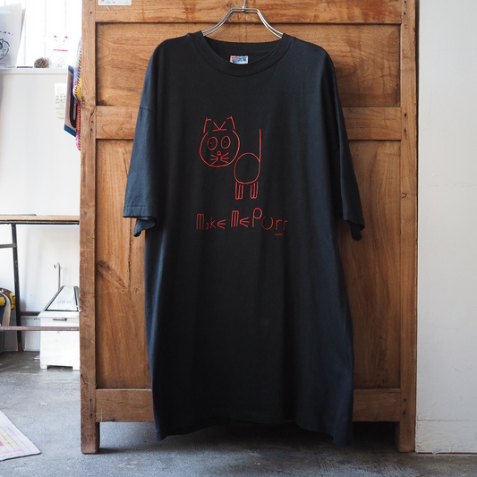 Make Me Purr Tee / 90s