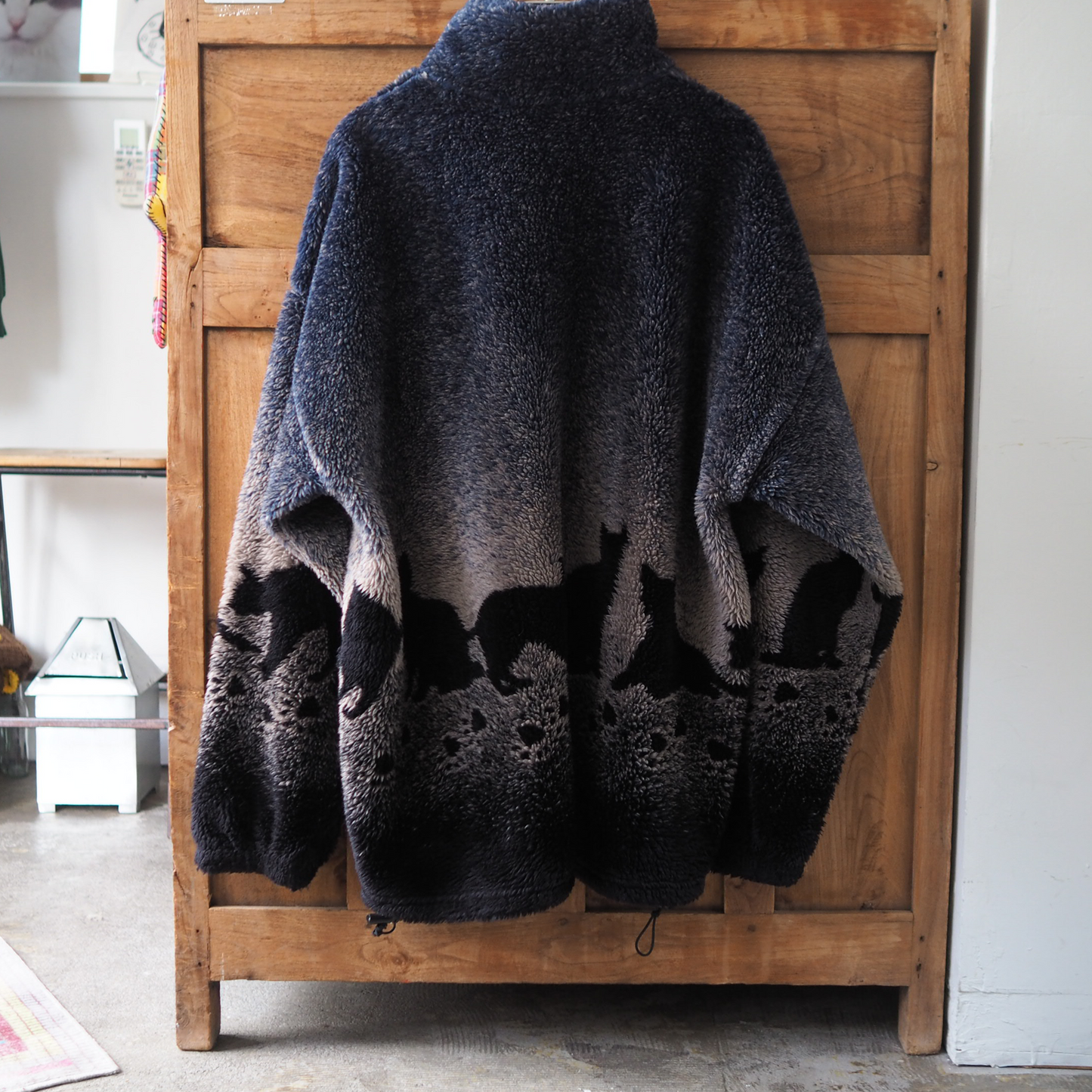 Mazmania Black Cats and Paws Fleece Jacket / 90s / Made in USA